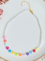 Chocker - Perlas blancas y corazones.