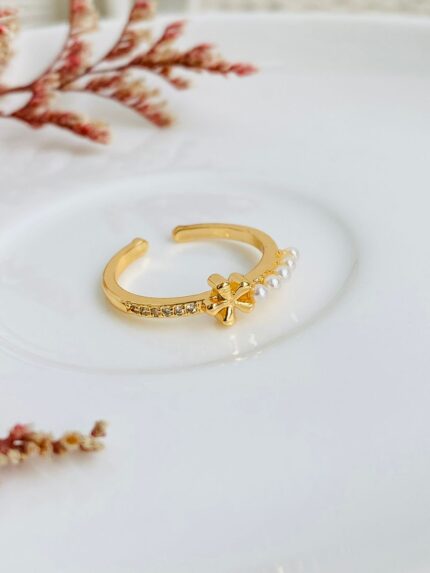 Anillo Florecita Perlada