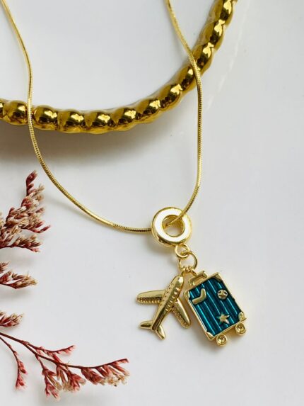 Cadena Charm Viaje