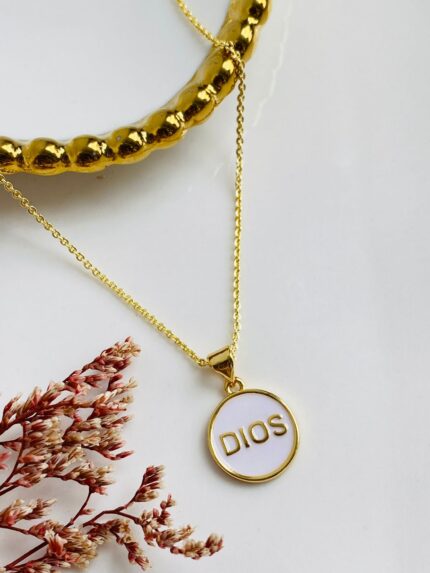 Cadena Placa Dios