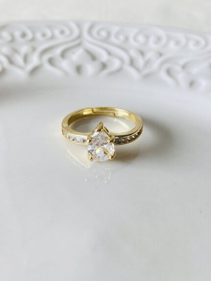 Anillo Cristalino