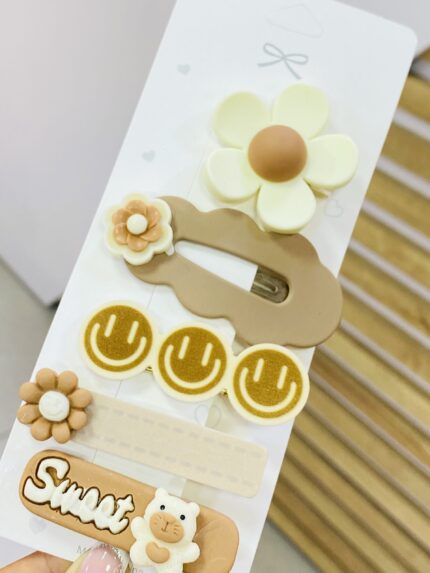Pinza Cafe Flor Nude