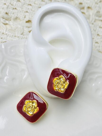 Arete Placa Flor Vino