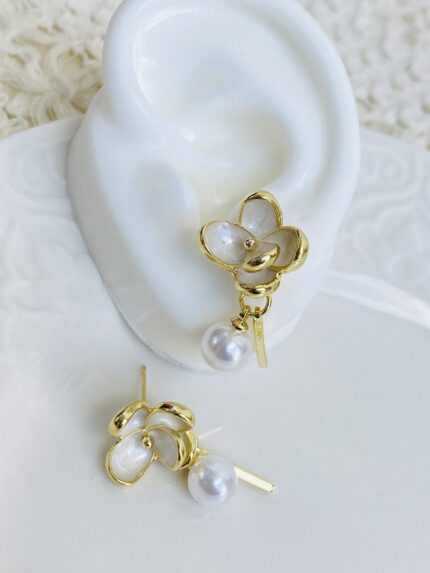 Arete Flores Perla