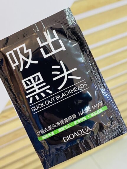 Mascarilla Puntos Negros