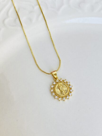 Cadena Virgen Maria Cristal