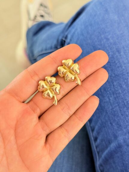 Arete Hoja Trebol