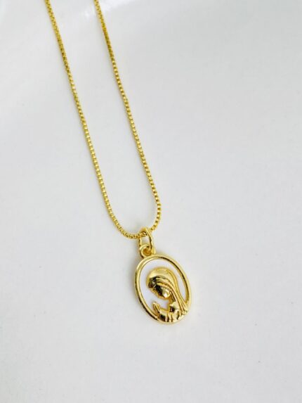Cadena Virgen Nacar