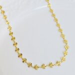 Choker Flor Tallada