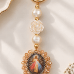 Llavero Divina Misericordia - Perla Champagñe