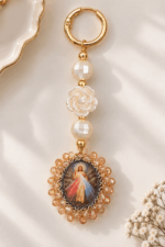 Llavero Divina Misericordia - Perla Champagñe