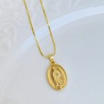 Cadena Virgen Placa