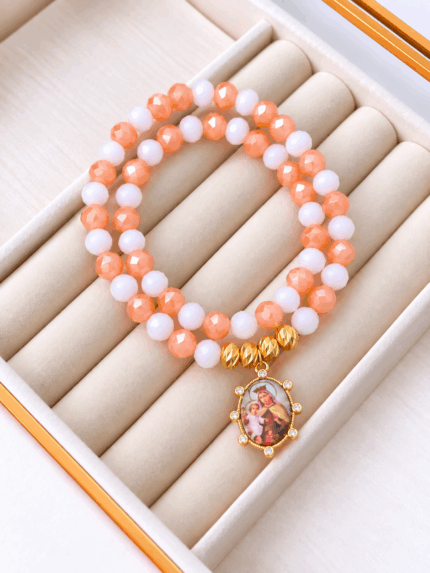Pulsera Rosario Coral-Blanco Virgen del Carmen