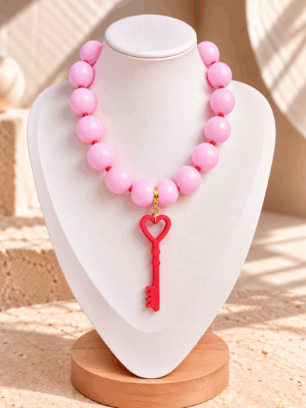 Collar Chicle Rosado Llave Amor