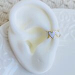 Earcuff Corazoncitos Blancos