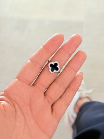 Anillo Giratorio Trebol