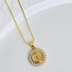 Cadena Virgen de Guadalupe Dorada Circones