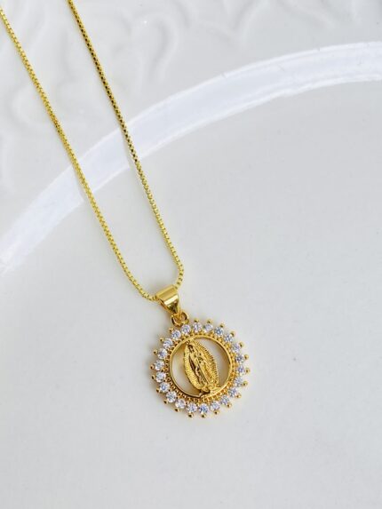 Cadena Virgen de Guadalupe Dorada Circones